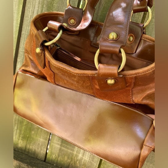Relativity Distressed Leather/Suede Shoulder Bag​​ - Picture 7 of 8